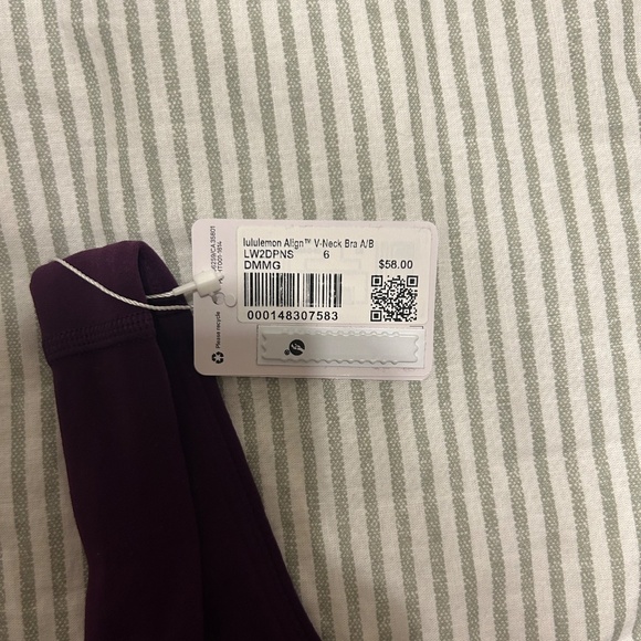 lululemon bra - Picture 3 of 3